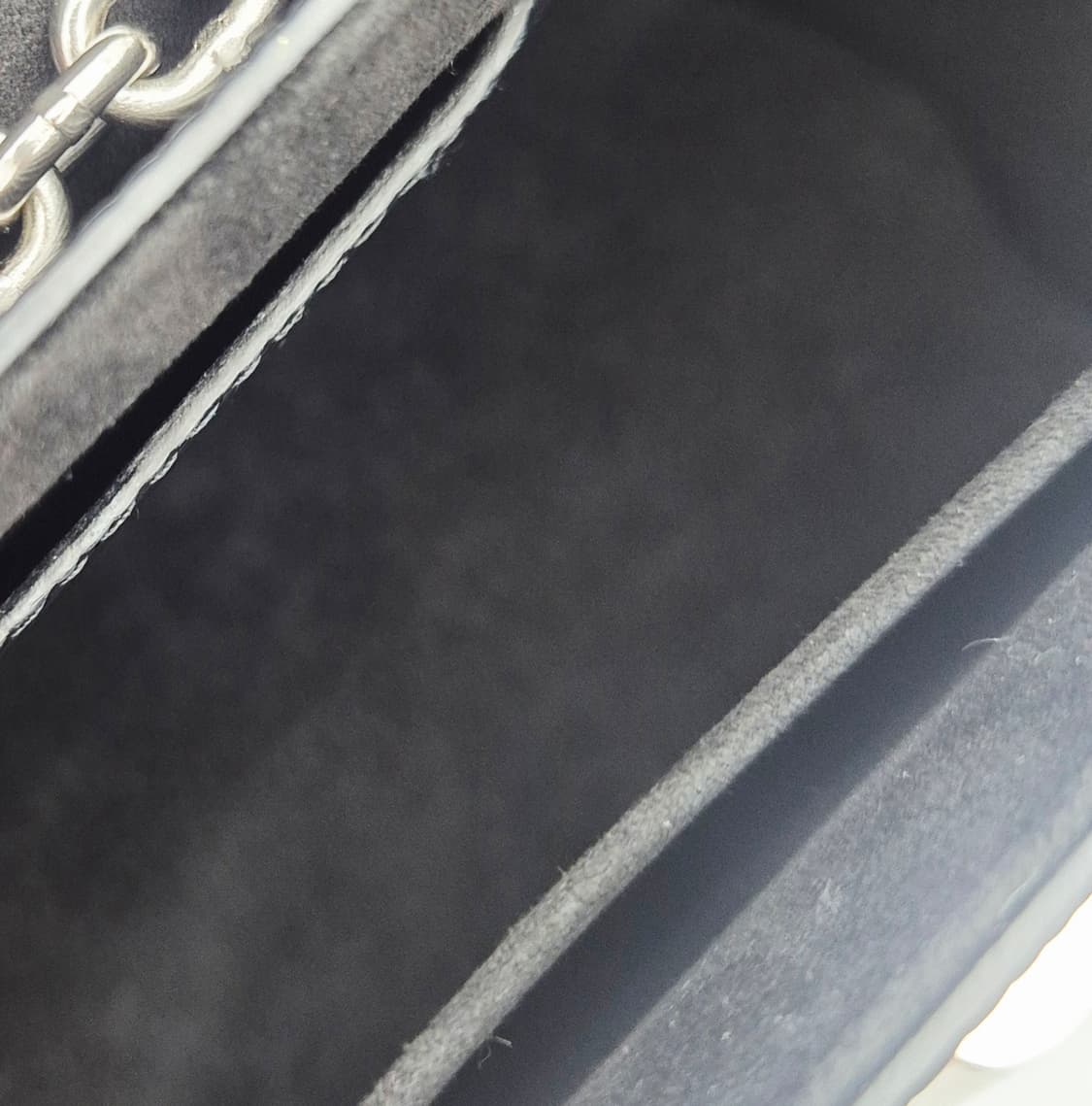 루이비통 에삐 트위스트MM 숄더백 M50282 상품이미지8