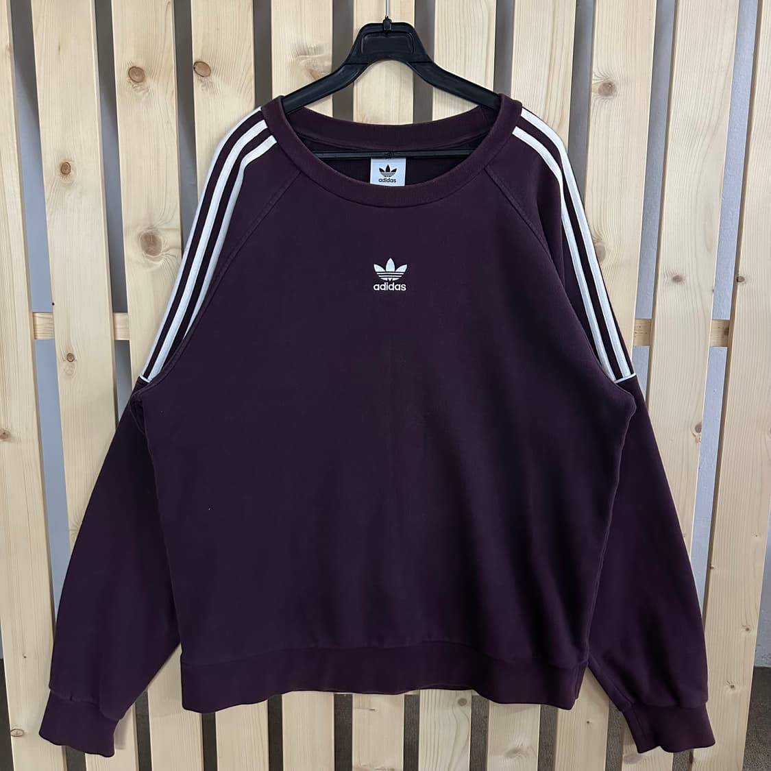 (XL) 아디다스 퍼플 맨투맨 상품이미지1