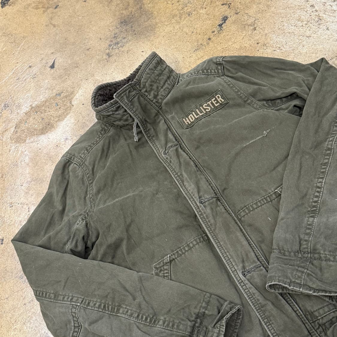 홀리스터 카키 울프 집업 자켓  상품이미지1