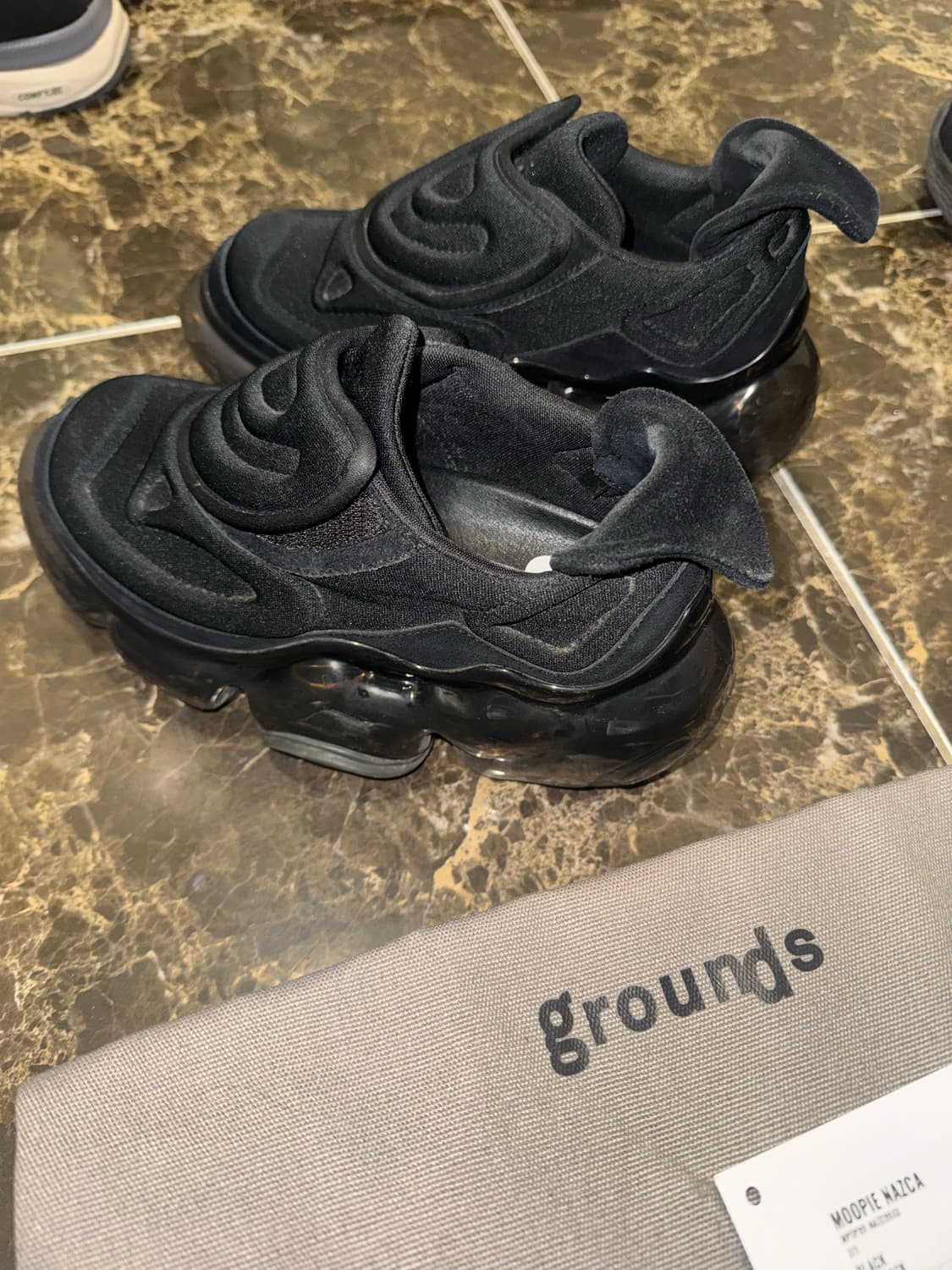 grounds 그라운즈 MOOPIE NAZCA 블랙 39/250 상품이미지3