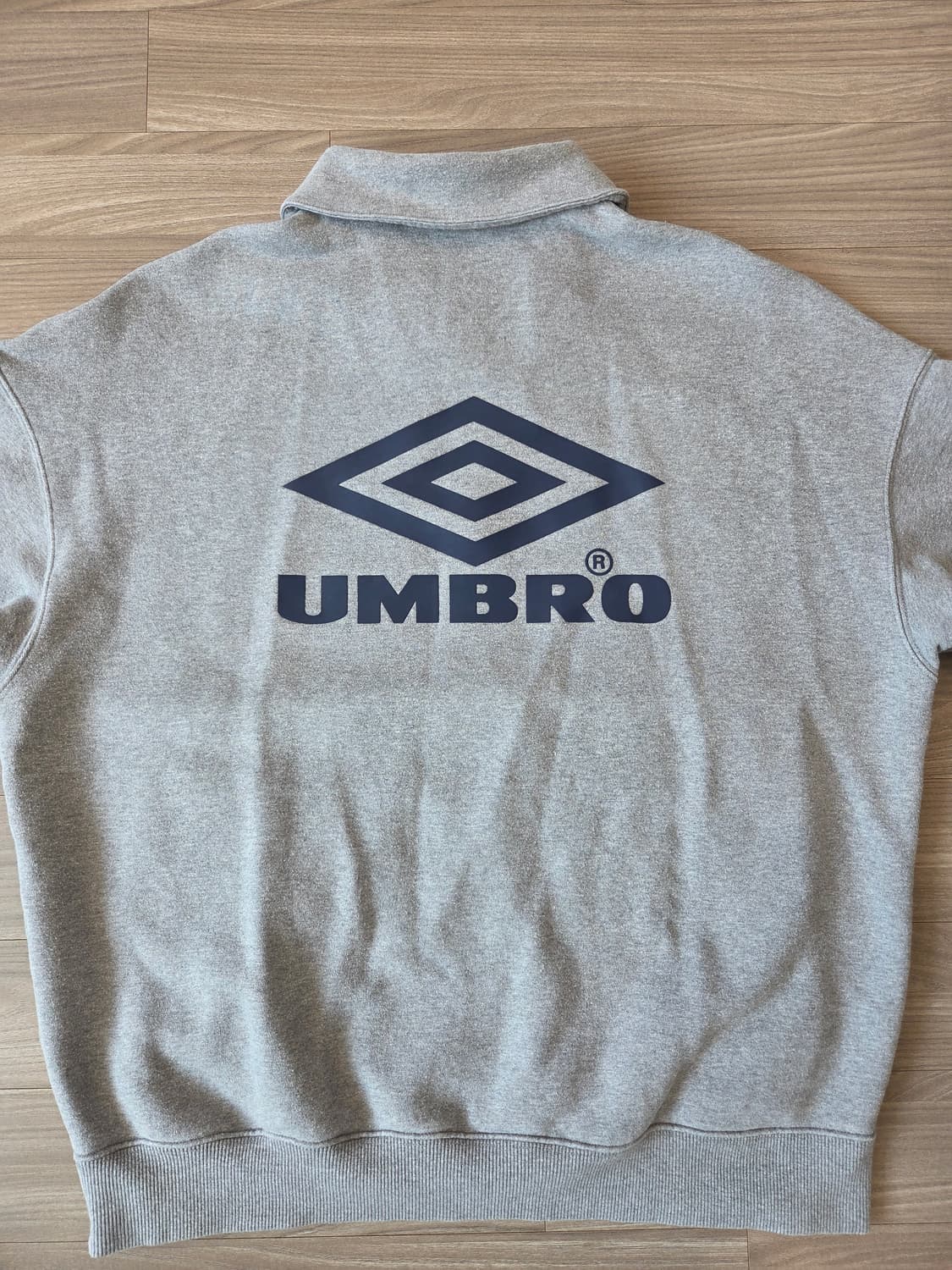 엄브로 트레이닝 셋업 (100/75) 상품이미지4