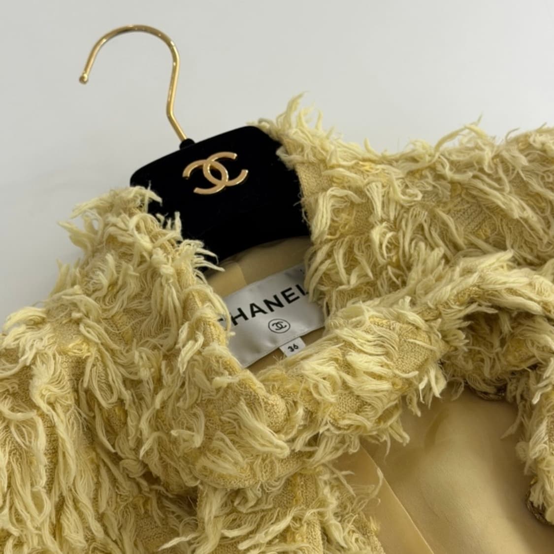 샤넬 36 크루즈 트위드 자켓 반값이하 cc로고 골드 버튼 상품이미지2