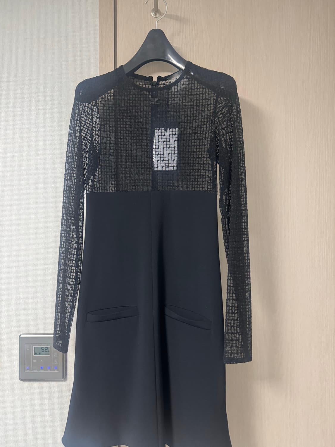 꾸레쥬 레이스 미니 블랙 드레스 새상품 (블랙핑크 리사 착용) 상품이미지1