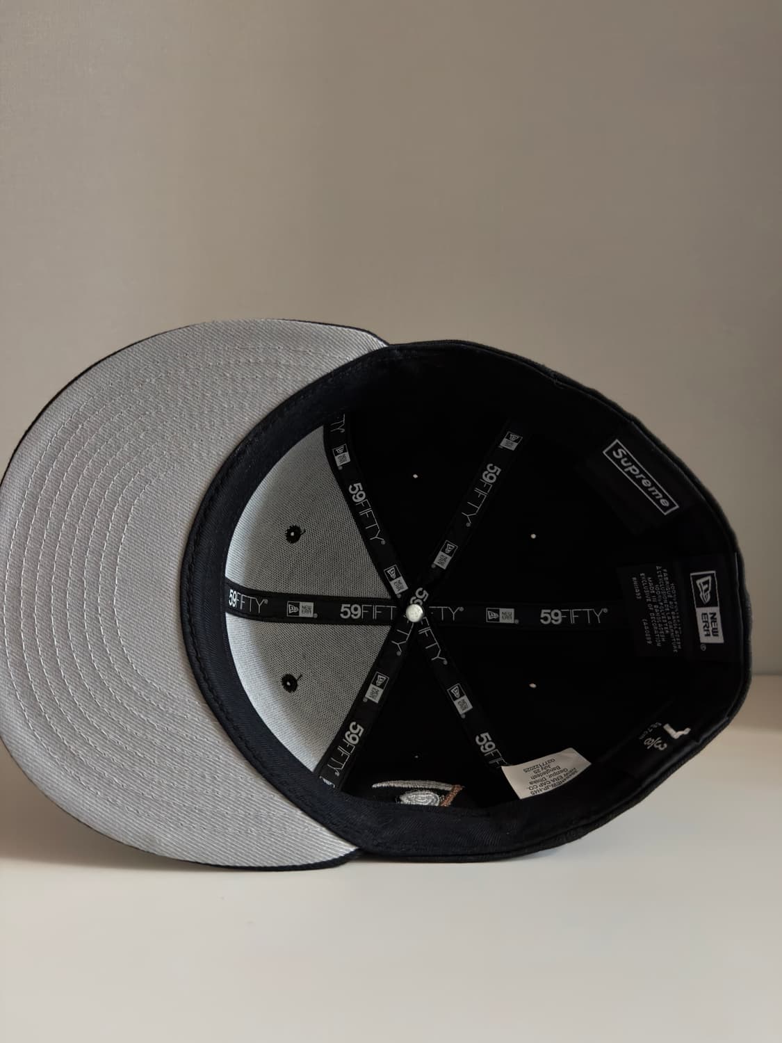 슈프림 리퍼 S 로고 뉴에라 블랙 - 25FW 상품이미지5