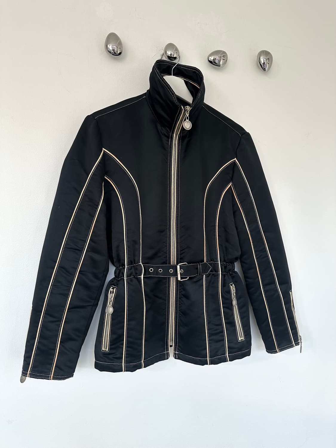 모스키노 스포티 패디드 자켓 상품이미지2