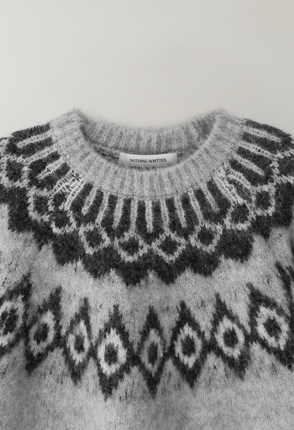 낫띵리튼 anne pattern pullover 상품이미지3
