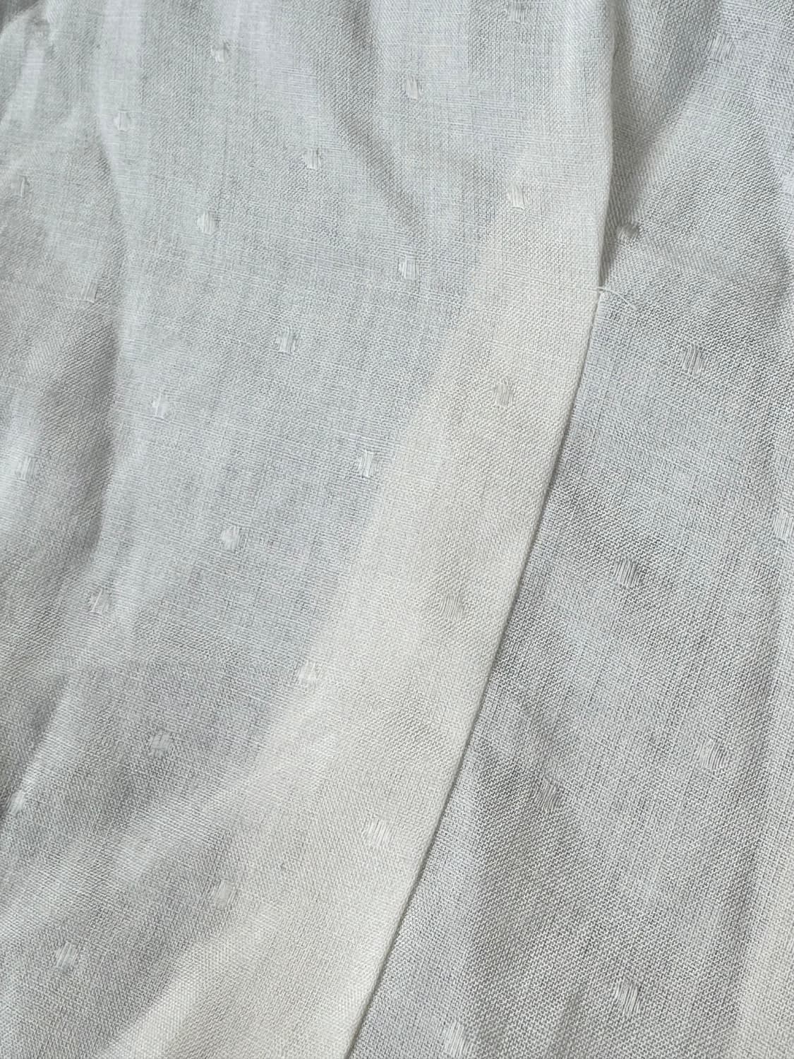 펀칭 자수 & 턱 포인트 빈티지 블라우스 상품이미지7