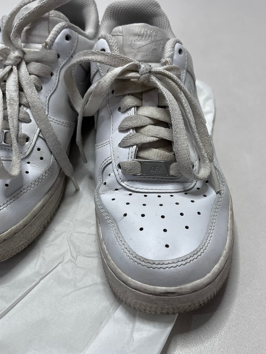 나이키 에어포스 화이트 230  상품이미지6