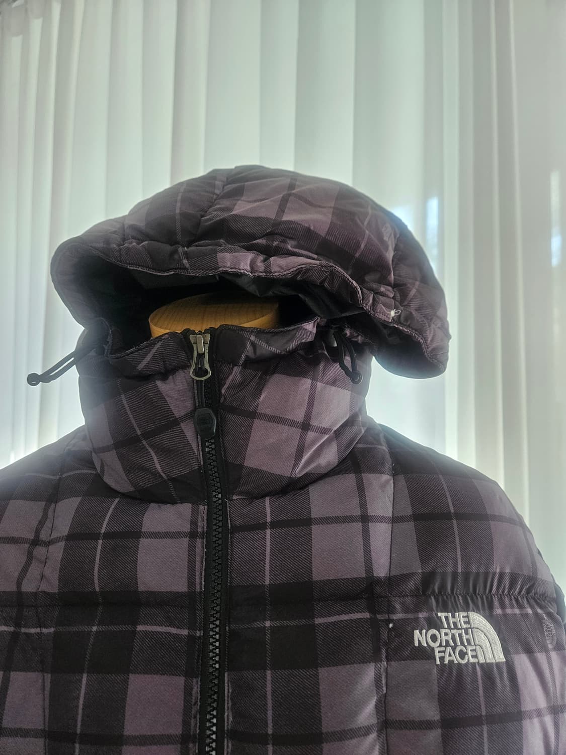 노스페이스 빈티지 패딩케이프 상품이미지2