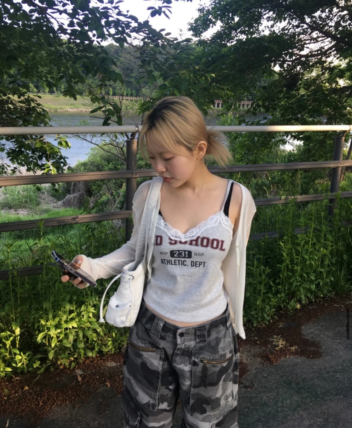 아워캐비넷 올드스쿨 레이스 나시 상품이미지3