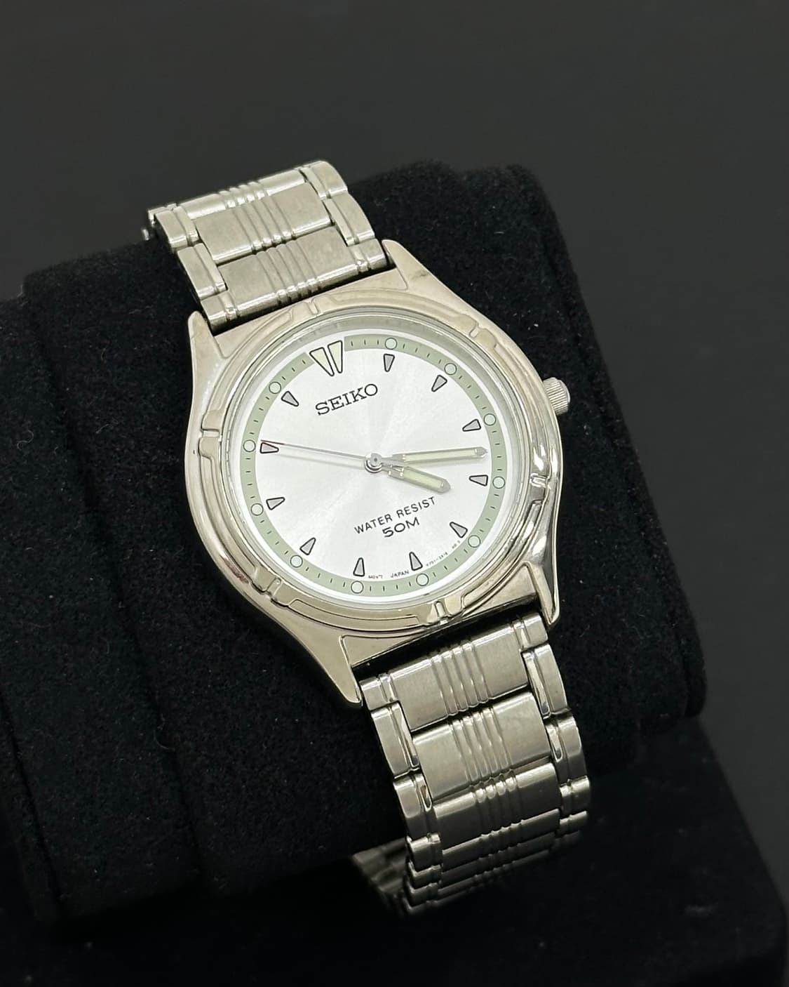 세이코 라운드 쿼츠 시계 상품이미지1