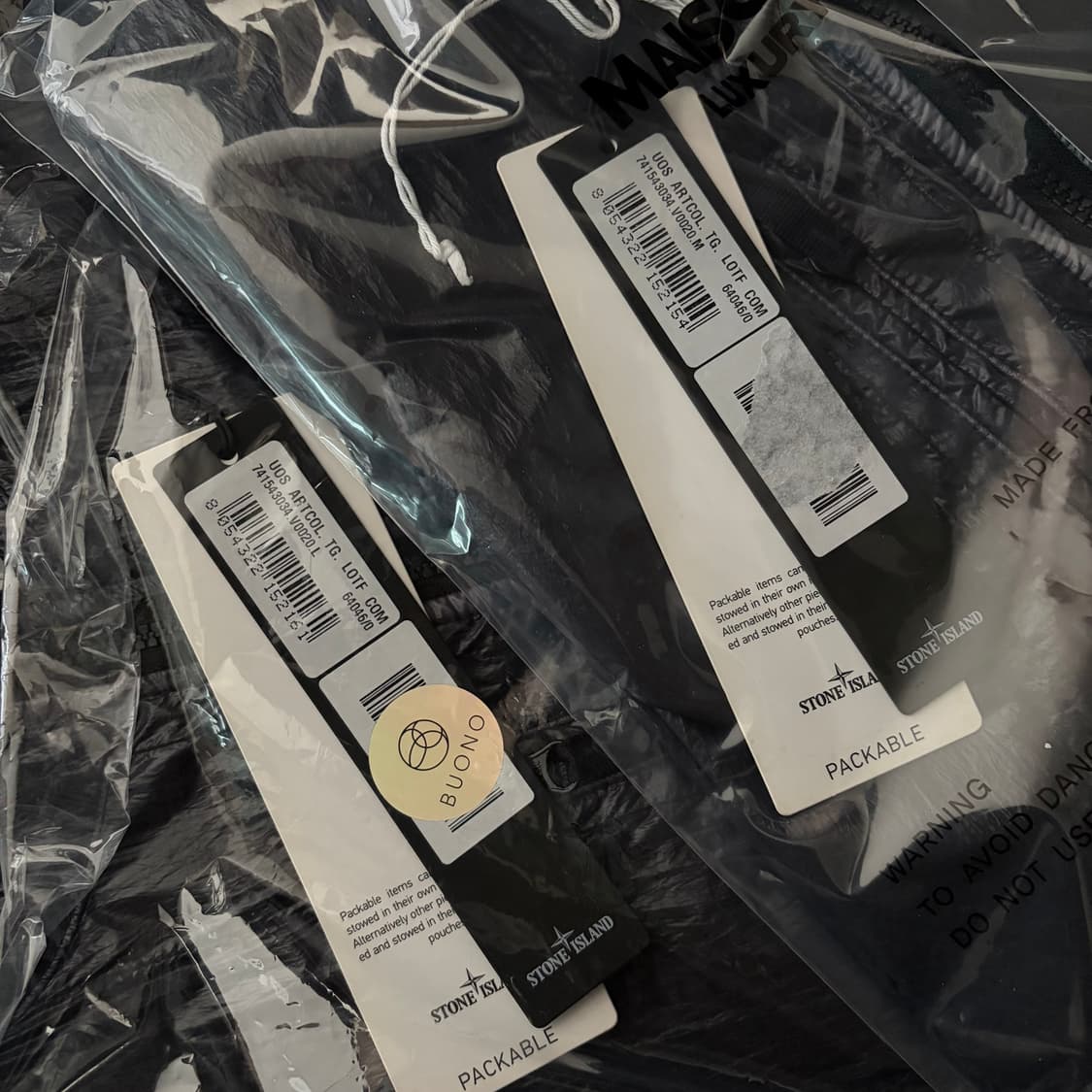 [새상품]스톤아일랜드 루시도 바람막이 패커블 자켓 네이비 M,L 상품이미지6