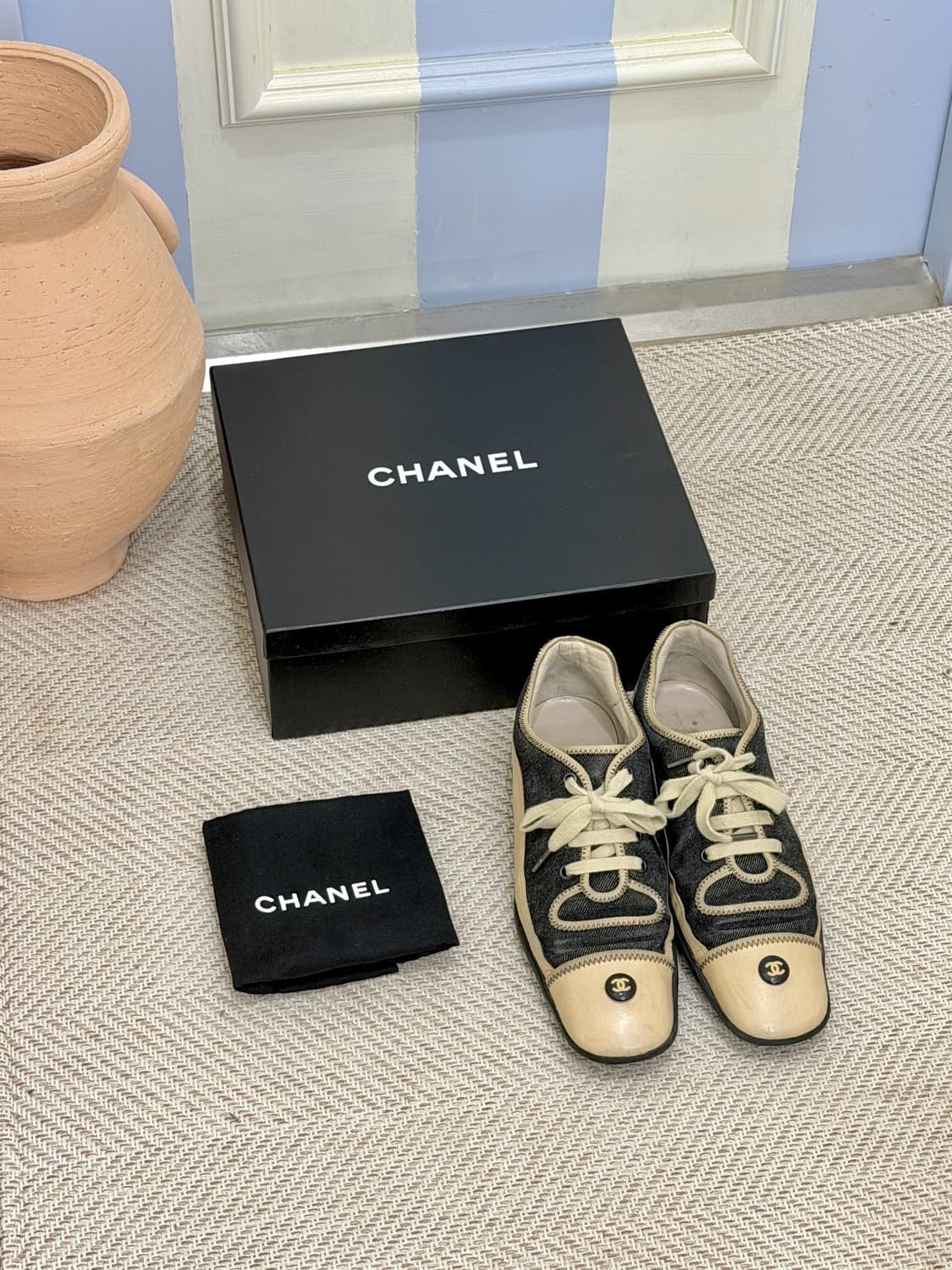 샤넬 80’s 빈티지 데님 코코마크 스니커즈 상품이미지7