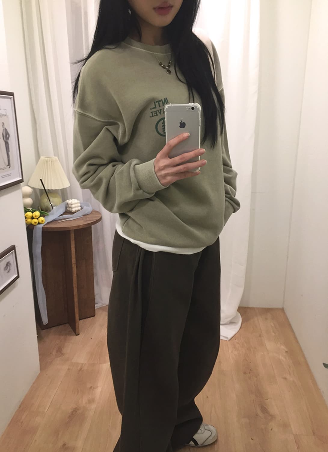 공용 트래블 오버핏맨투맨 100 상품이미지3