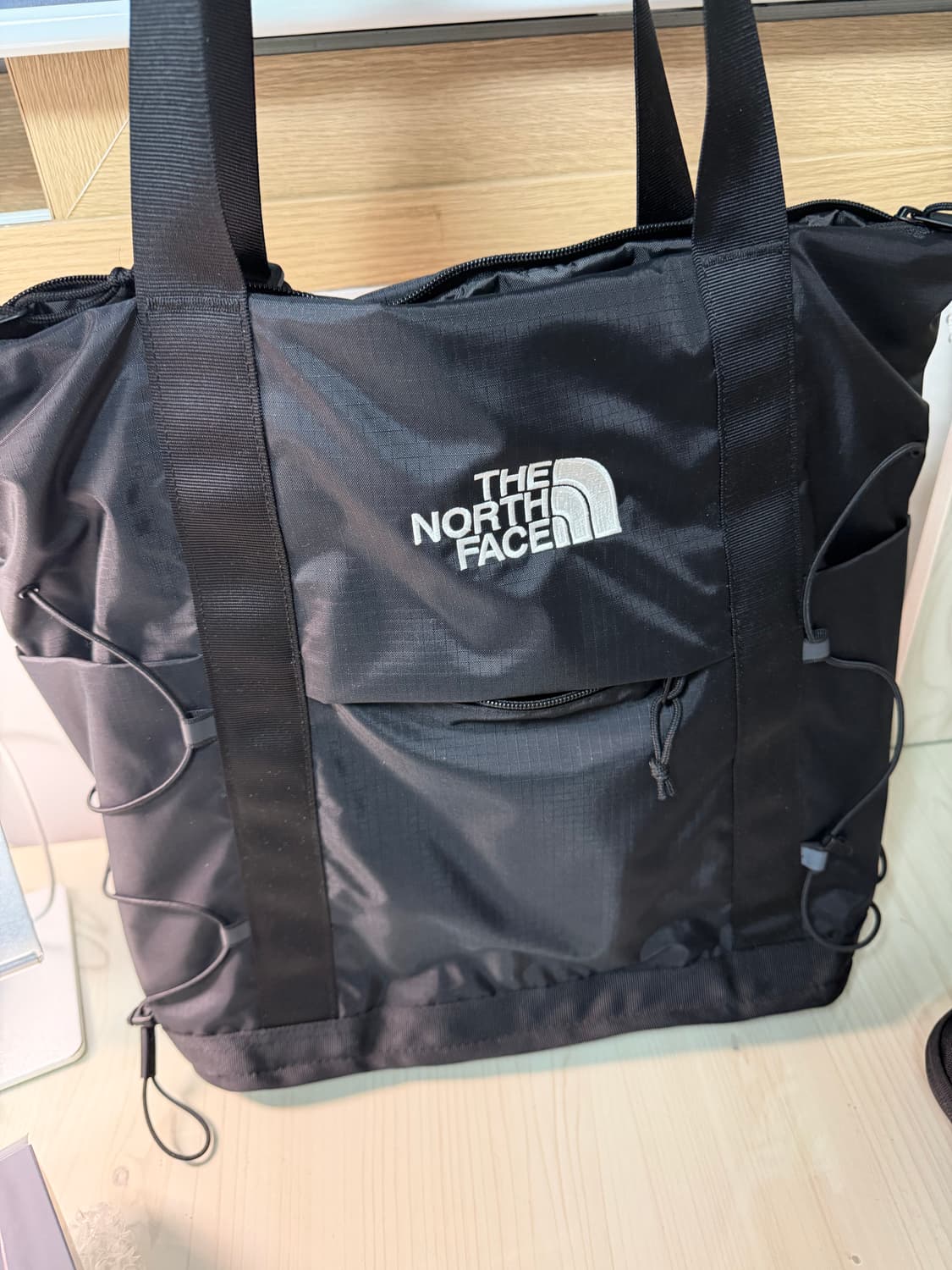 보레알리스 숄더백 상품이미지1