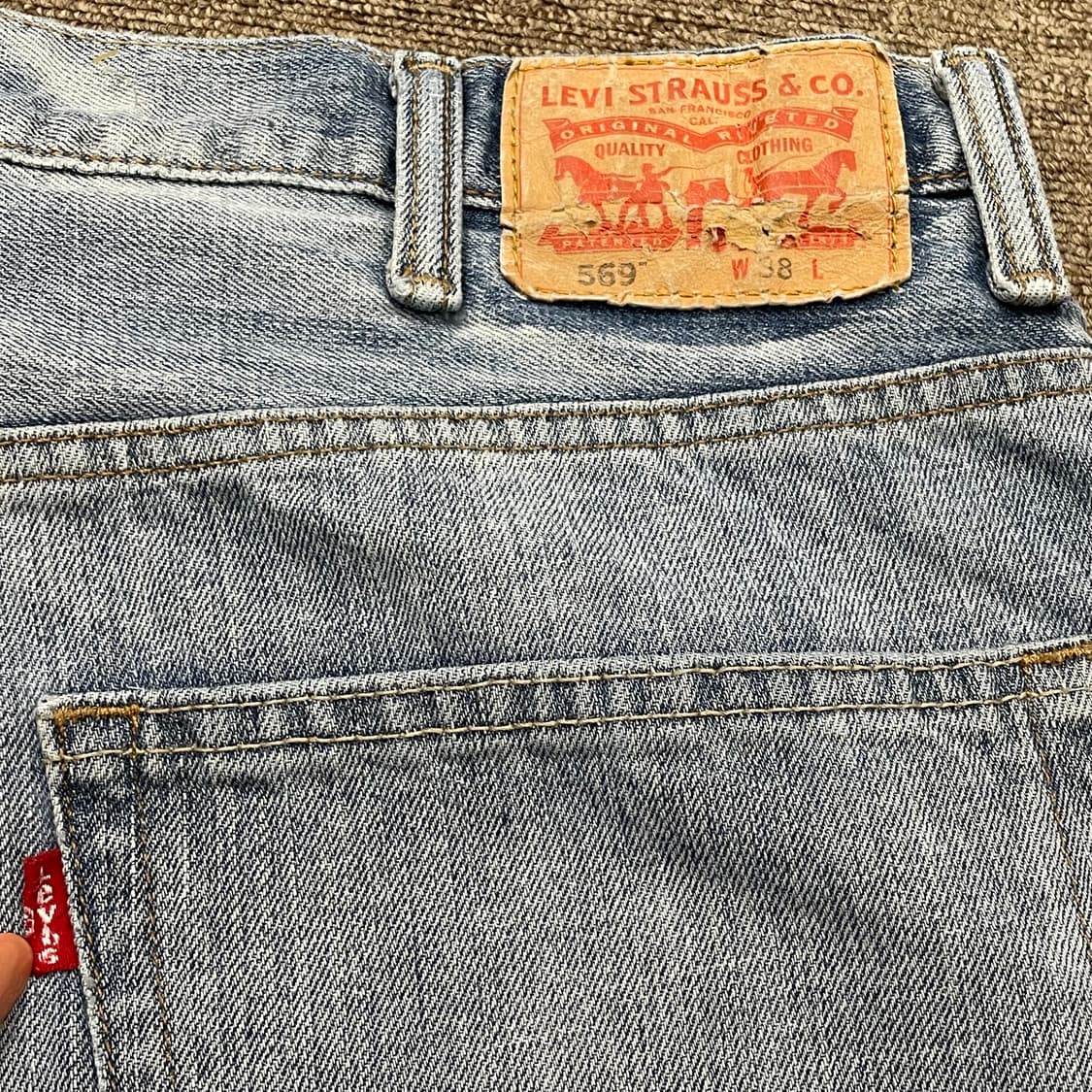 (38) Levi's 리바이스 569 데님 반바지 상품이미지3