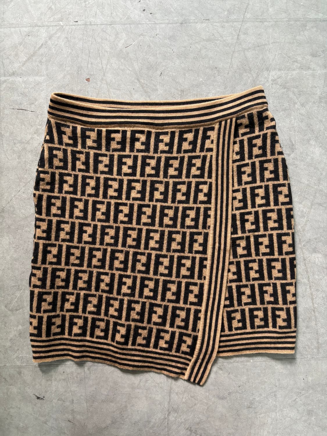 Fendi 펜디 FF 로고 니트 랩 스커트 상품이미지6