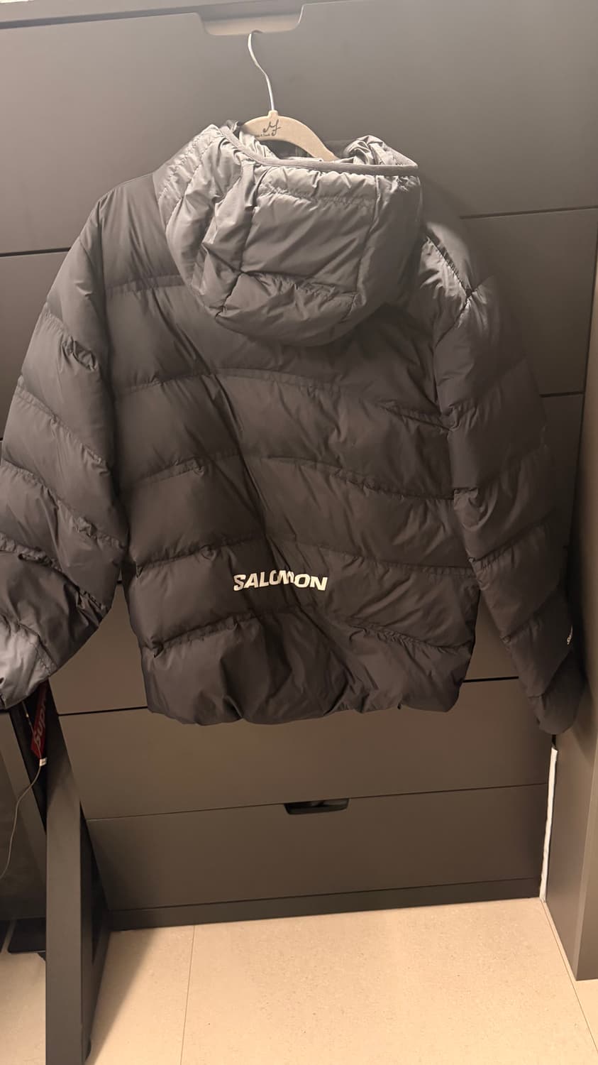 살로몬 경량패딩 상품이미지2