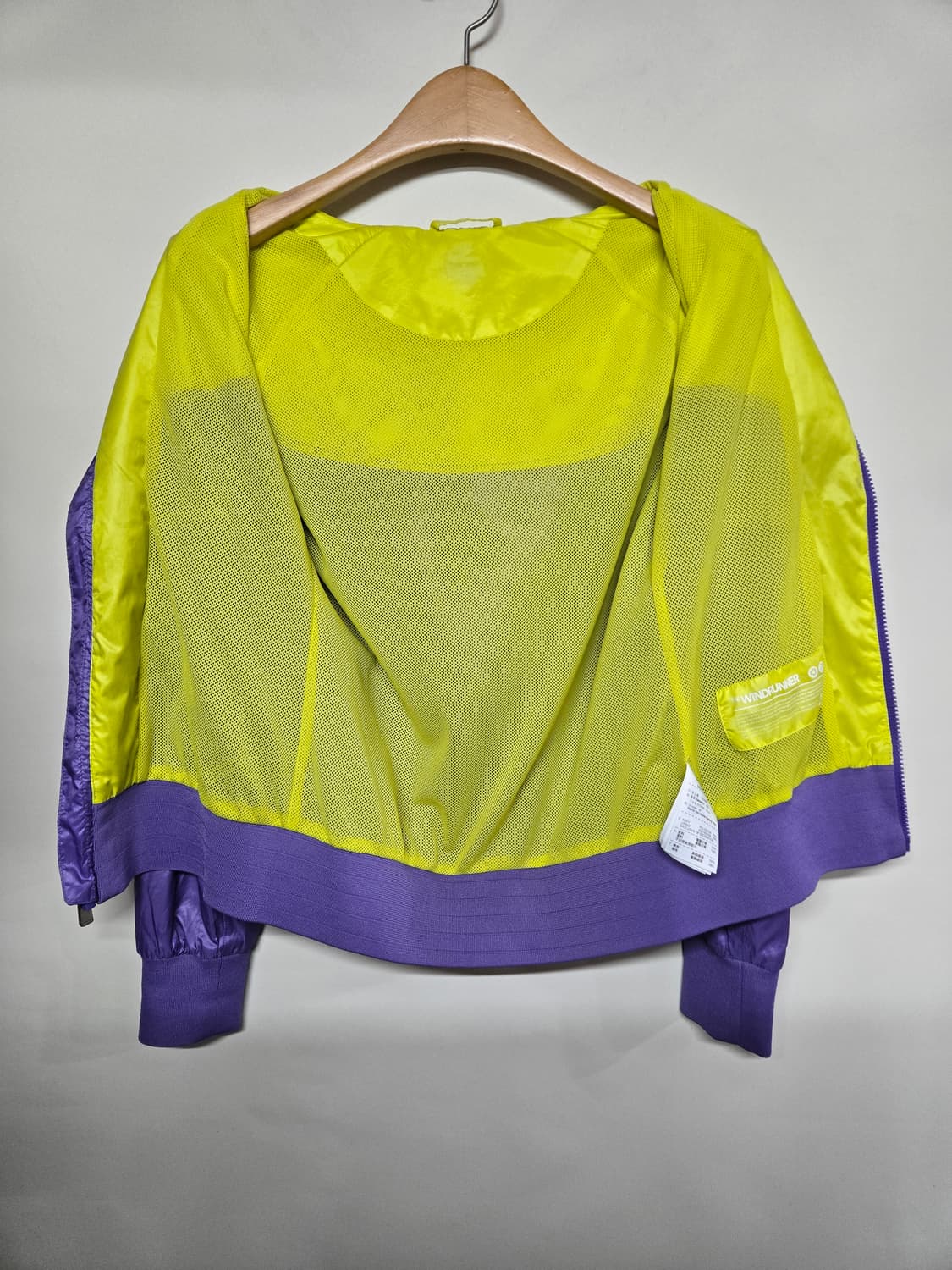 나이키 바람막이 옐로우/퍼플 여성용M 상품이미지3
