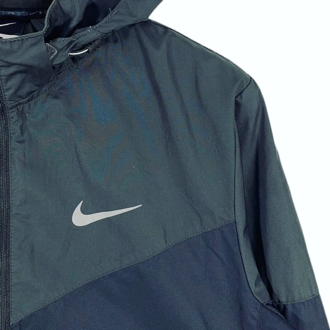 Nike Swoosh Logo Windbreaker 상품이미지3