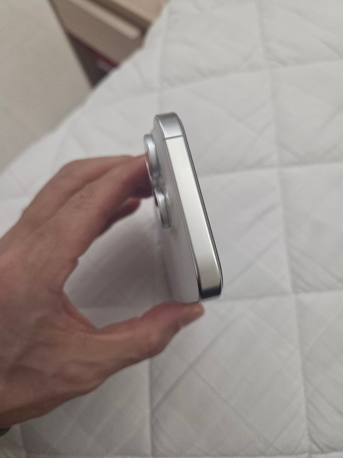 아이폰16프로 256gb 화이트 팔아요  상품이미지4