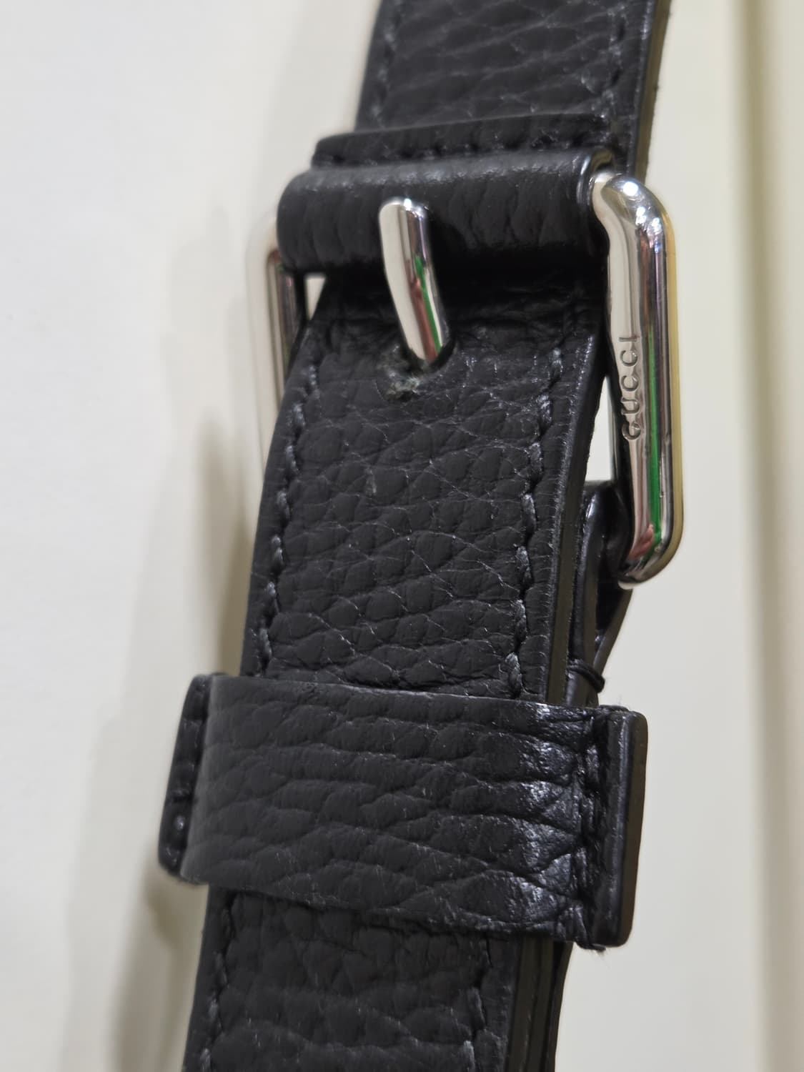 구찌 마이크로 씨마 크로스백 상품이미지3