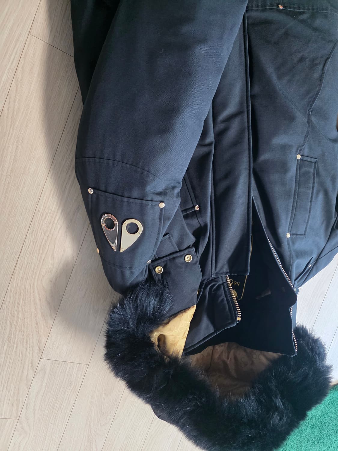 무스너클 패딩 사이즈M 상품이미지5