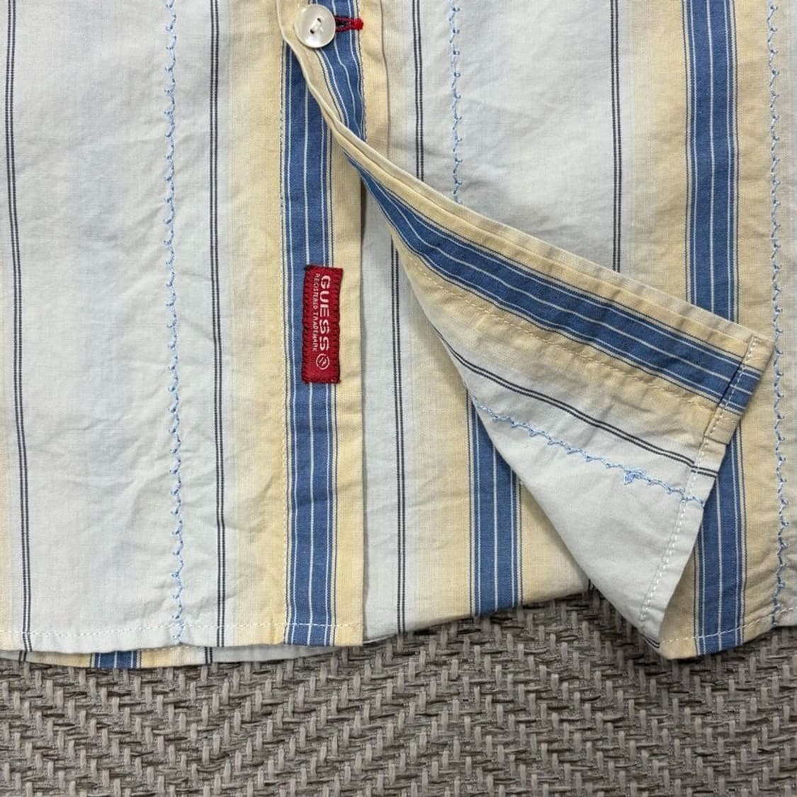 게스 자수 디테일 스트라이프셔츠 v2918 상품이미지8