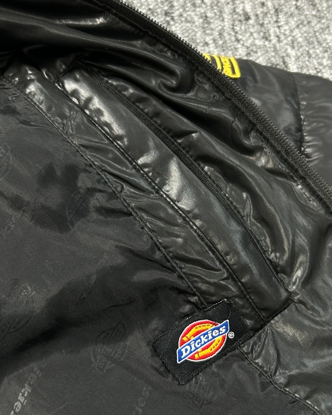 디키즈 빅로고 유광 패딩 상품이미지7