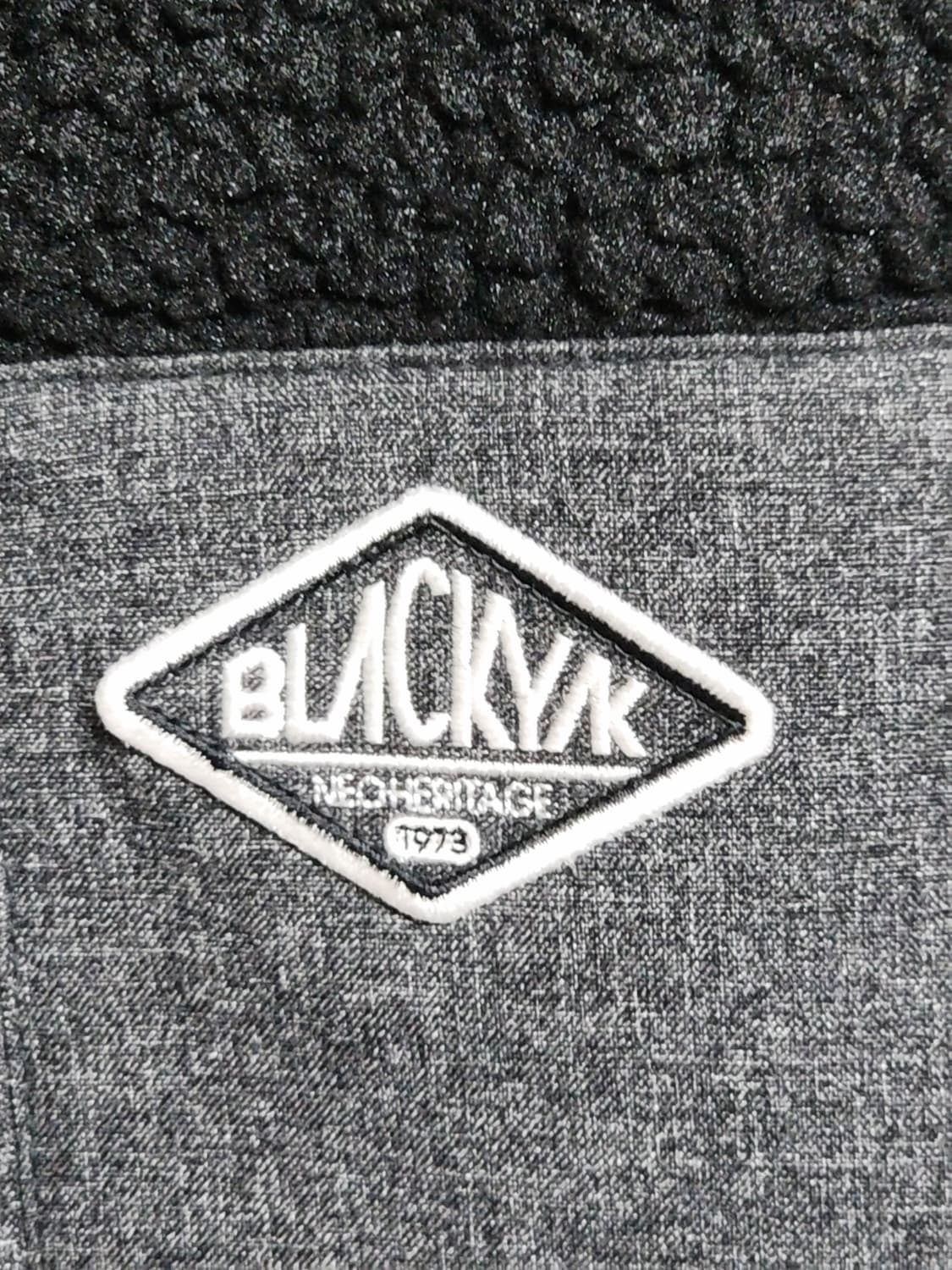 (100) 블랙야크 플리스 점퍼 검정 뽀글이 후리스 자켓  상품이미지4