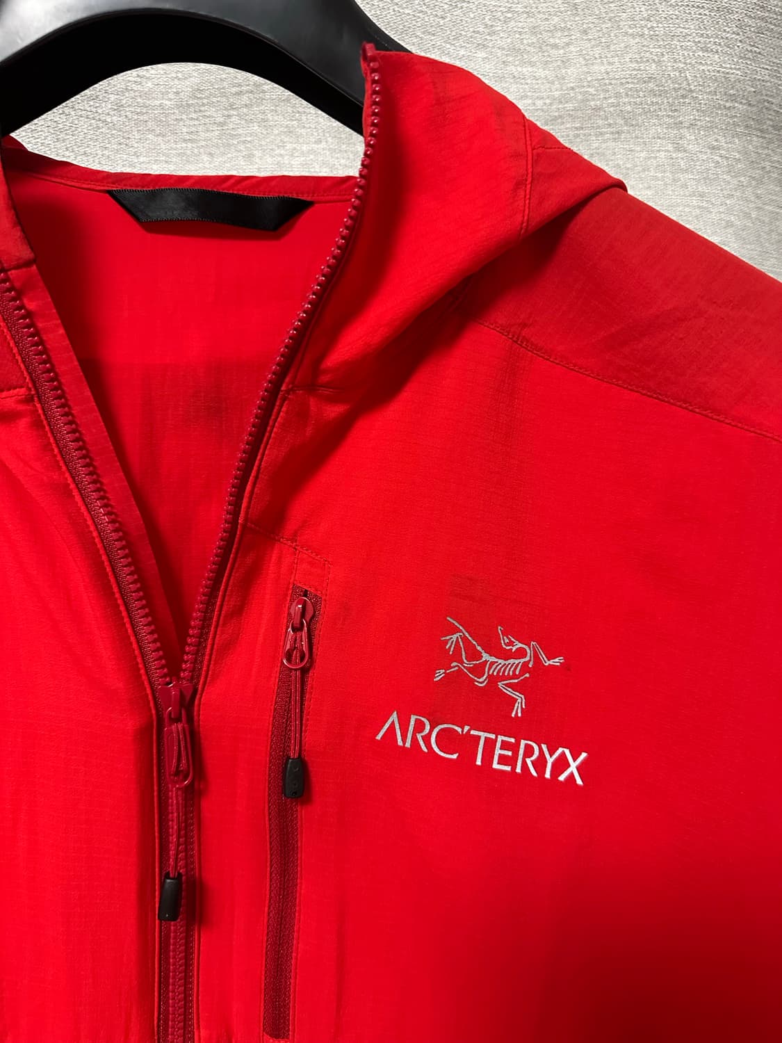 아크테릭스 스쿼미시 후드 레드 (S) 상품이미지3