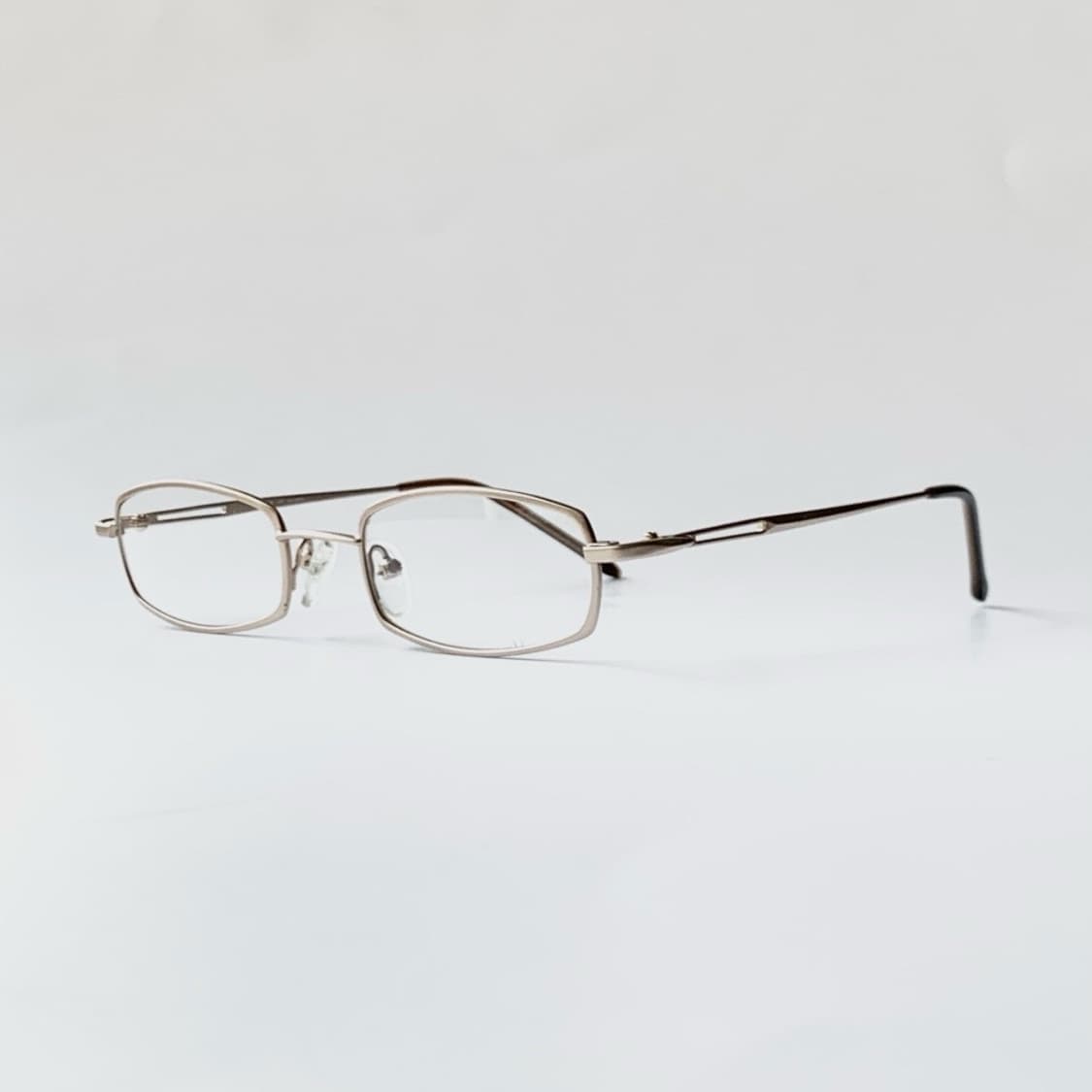 [픽키-683] 슬림 골드 메탈 사각 안경 미니멀 직사각 프레임 상품이미지2