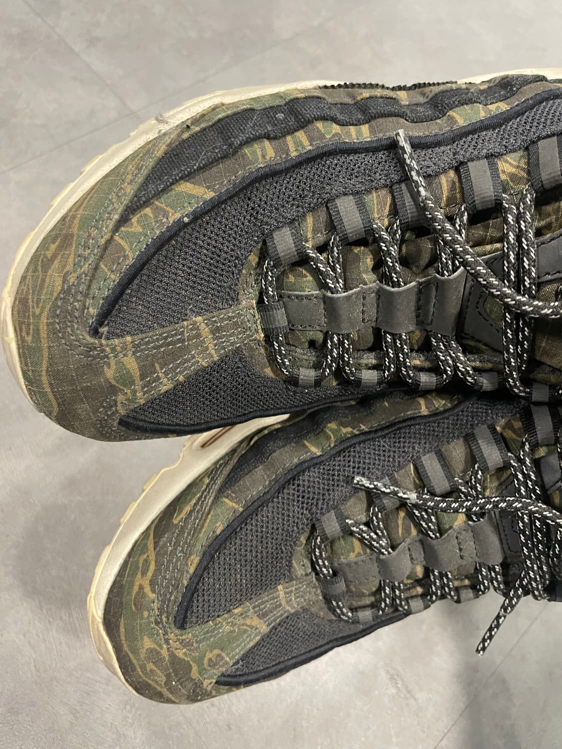 나이키x칼하트WIP 맥스 95 타이거카모 (260) 상품이미지4