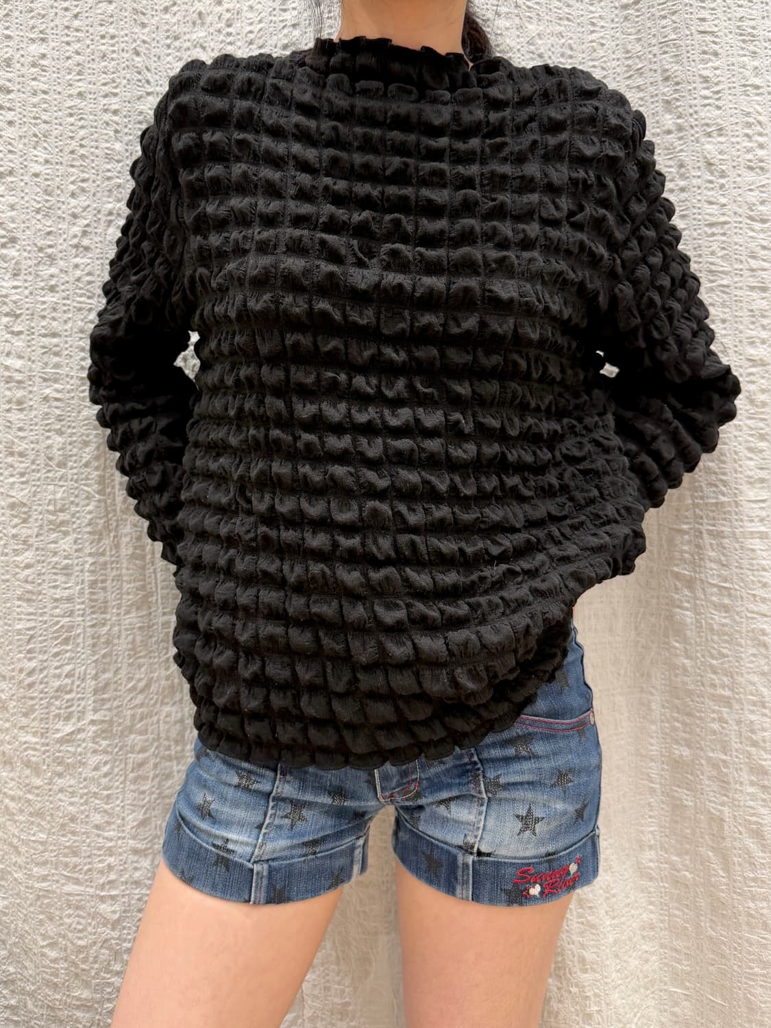 black pom pom sleeve 상품이미지3