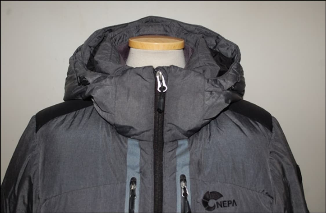 네파 여성 구스패딩 상품이미지2