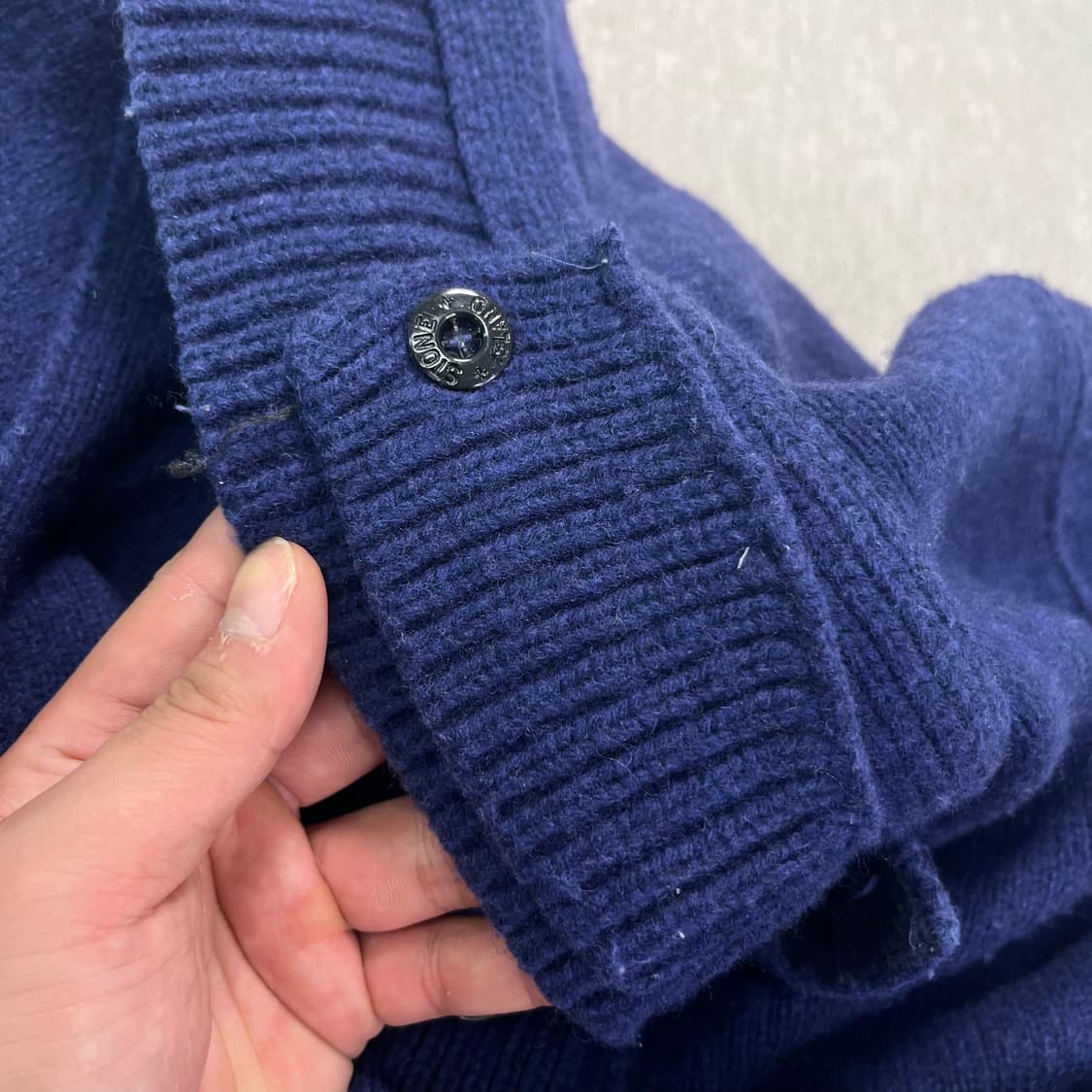 100 스톤아일랜드 버튼 니트 집업 상품이미지7