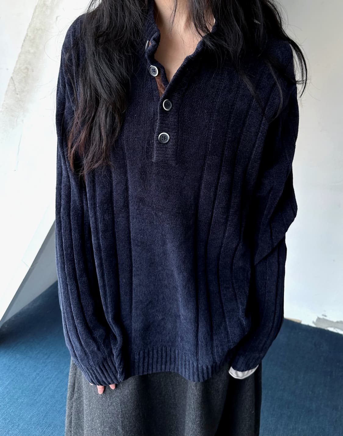 Coludy touch middle gauge knit button 상품이미지2