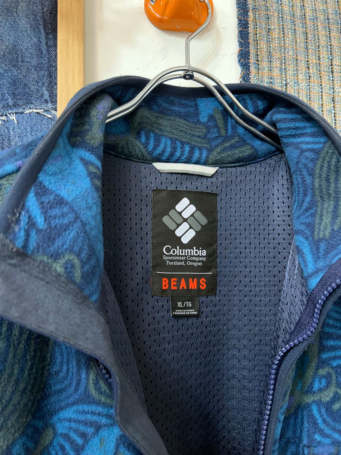 BEAMS × Columbia PFG Multi-Pocket  fleec 상품이미지5