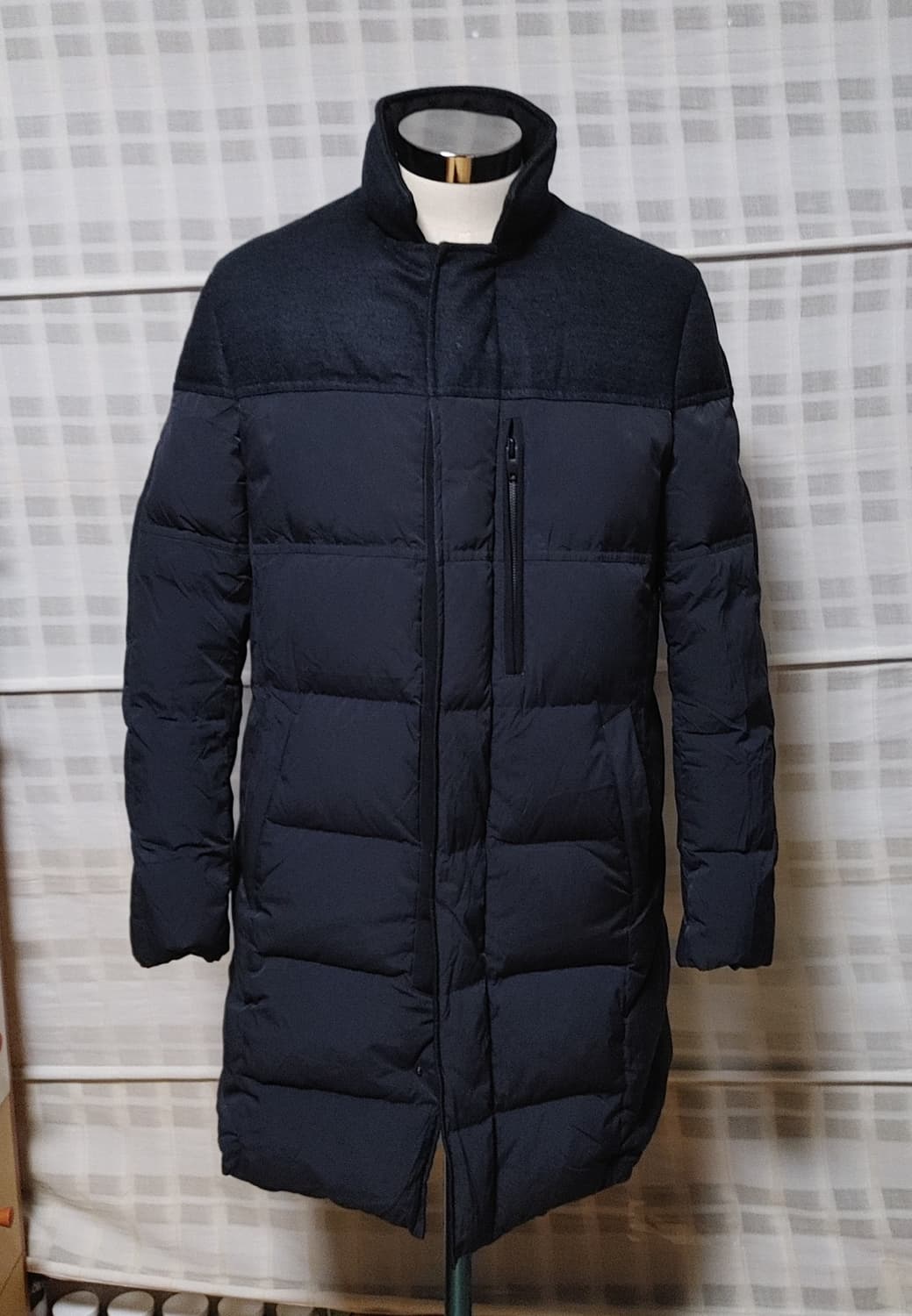 (한섬) 타임옴므 네이비 구스다운 패딩 코트 100 상품이미지4