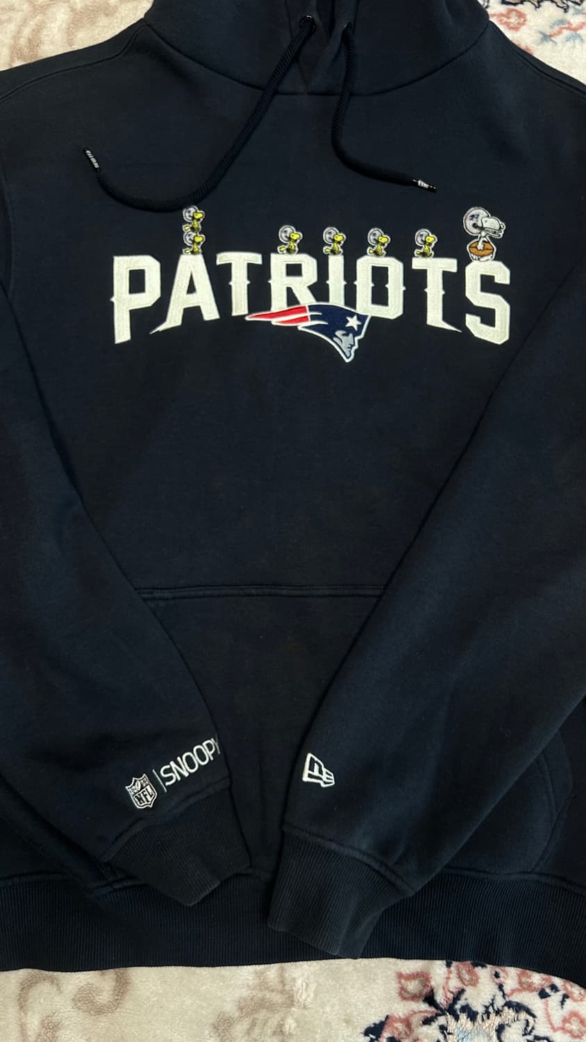 뉴에라 스누피 후드티 상품이미지2