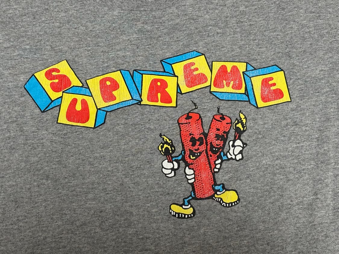 슈프림 다이너마이트 회색 반팔 티셔츠 M 상품이미지2