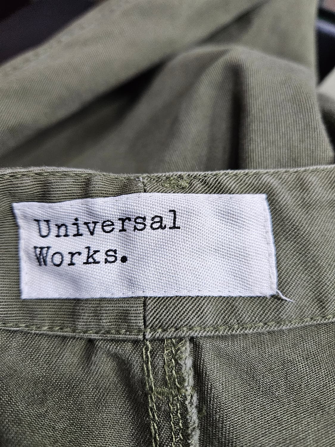 유니버셜웍스 카키 남성 허리 32 데님 배기팬츠  상품이미지3