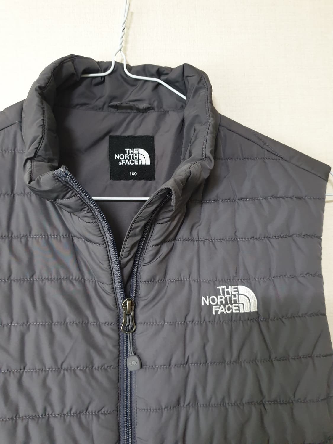 노스페이스 패딩 조끼 160사이즈 상품이미지3