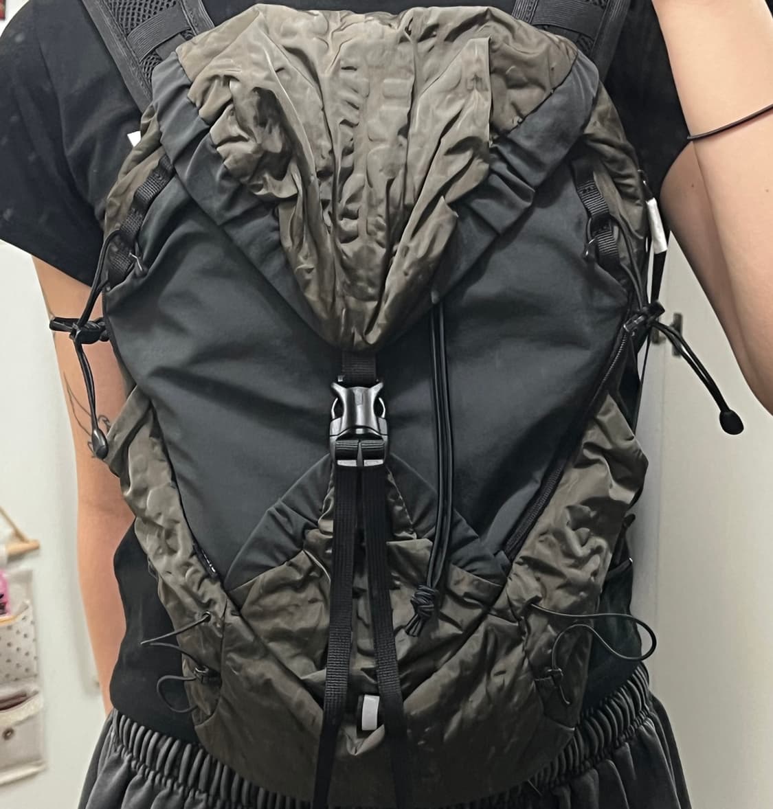 디젤 드레이프 백팩 상품이미지8