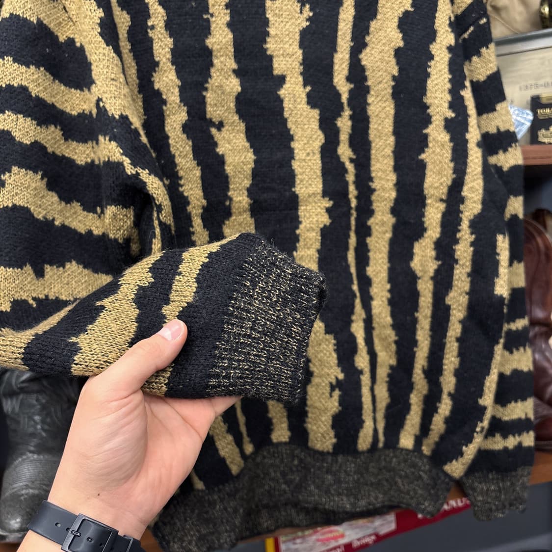 90s 빈티지 디스토션 지브라 자카드패턴 스웨터 N156 상품이미지4