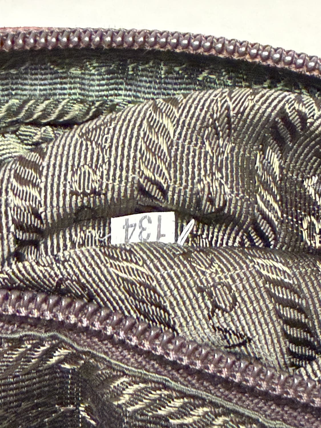 프라다 투톤 카프스킨 볼링 숄더백 상품이미지9