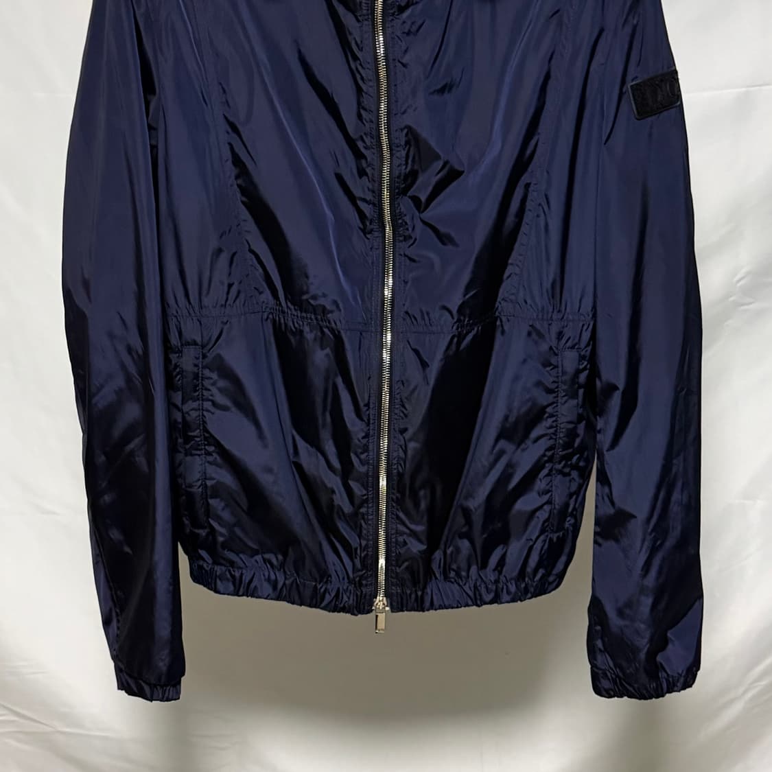 [S+급/50] 디올 테크니컬 패브릭 바람막이 자켓 상품이미지4