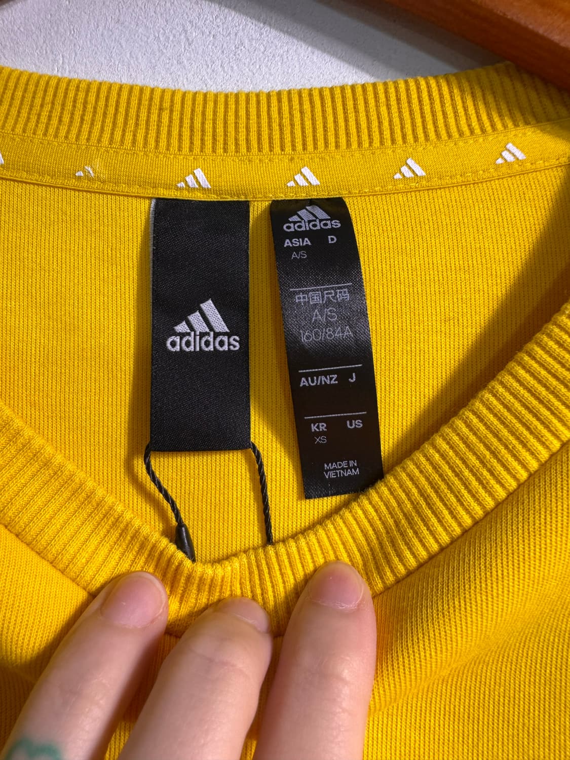 ADIDAS 아디다스 크롭 맨투맨 XS (이염확인) C510 상품이미지9