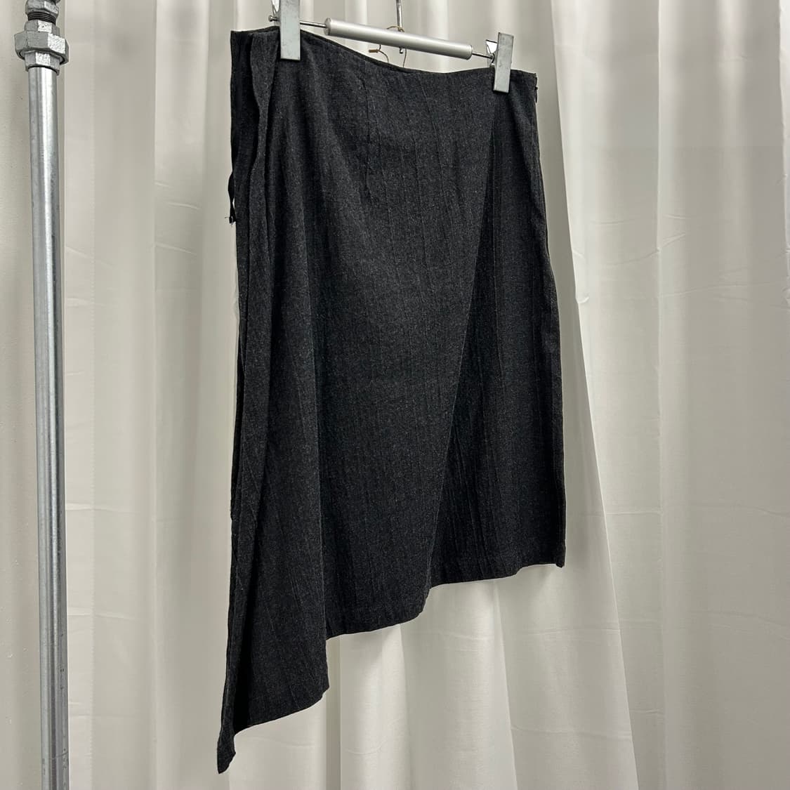 요지 야마모토 NOIR 비대칭 스커트 상품이미지6