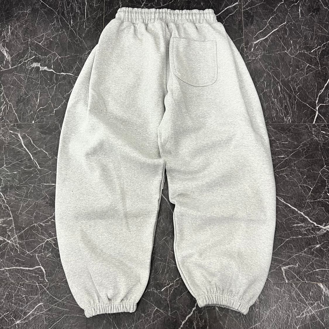 언더마이카 무.03 안티 FXXKing 로고 플레이 오버사이즈 스웻 조거 상품이미지5